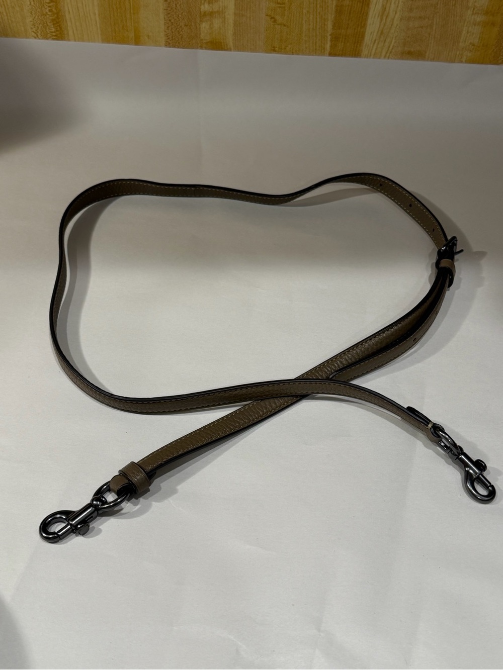Coach straps